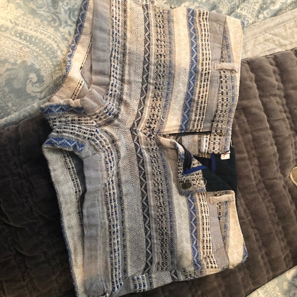 Shorts - Picture 3 of 3